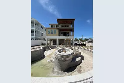 1213 Bay Shore Boulevard, Indian Rocks Beach, FL 33785 - Photo 2