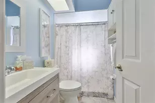 7521 Melogold Cir, Land O Lakes, FL 34637 - Photo 26
