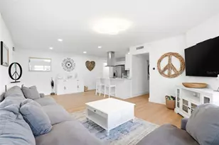 4027 Huntington St NE, Saint Petersburg, FL 33703 - Photo 6