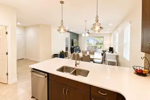 6118 Voyagers Pl, Apollo Beach, FL 33572 - Photo 6