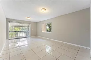 6345 Newtown Cir, Tampa, FL 33615 - Photo 8