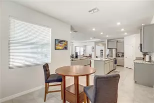12401 Shining Willow St, Riverview, FL 33579 - Photo 6