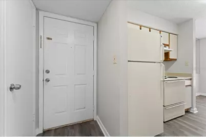 8641 Fancy Finch Drive #102, Tampa, FL 33614 - Photo 18