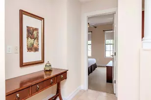 13941 Clubhouse Dr, Tampa, FL 33618 - Photo 18