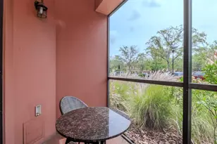 13941 Clubhouse Dr, Tampa, FL 33618 - Photo 26