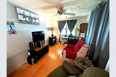 7803 46th Avenue N #49, Saint Petersburg, FL 33709 - Photo 4