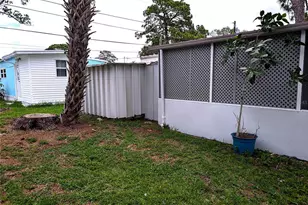 7803 46th Ave N, Saint Petersburg, FL 33709 - Photo 14