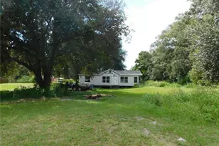 30501 Clearview Dr, Wesley Chapel, FL 33545 - Photo 32