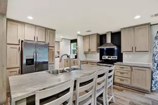 2845 N Lakefront Dr, Hernando, FL 34442 - Photo 4