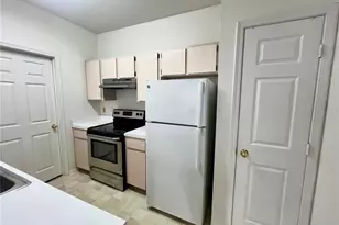 13025 Sanctuary Cove Dr, Tampa, FL 33637 - Photo 24