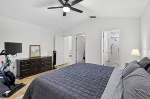 1809 Erin Brooke Dr, Valrico, FL 33594 - Photo 14