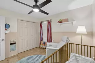 1809 Erin Brooke Dr, Valrico, FL 33594 - Photo 20