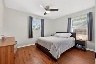 3766 56th Ave N, Saint Petersburg, FL 33714 - Photo 12