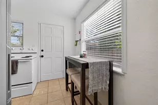 3766 56th Ave N, Saint Petersburg, FL 33714 - Photo 6