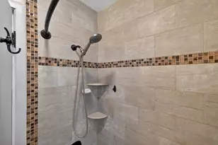3766 56th Ave N, Saint Petersburg, FL 33714 - Photo 14