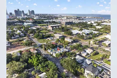 421 15th Avenue S, Saint Petersburg, FL 33701 - Photo 4