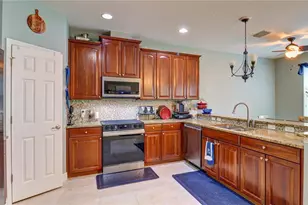 5836 Candytuft Pl, Land O Lakes, FL 34639 - Photo 14