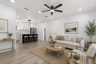 907 Leisure Ave, Tampa, FL 33613 - Photo 6