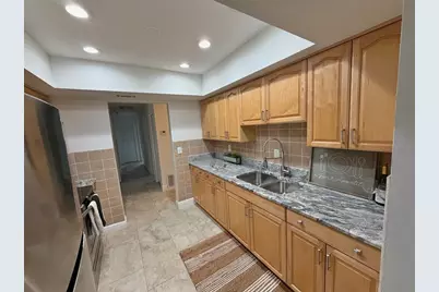 6945 Orkney Avenue N, Saint Petersburg, FL 33709 - Photo 8