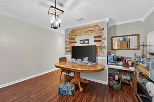 10818 Brickside Ct, Riverview, FL 33579 - Photo 12