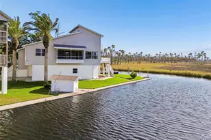 5247 Tropical Point, Weeki Wachee, FL 34607 - Photo 8