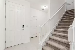 5756 Spotted Harrier Wy, Lithia, FL 33547 - Photo 6