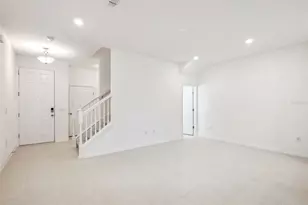 5756 Spotted Harrier Wy, Lithia, FL 33547 - Photo 10