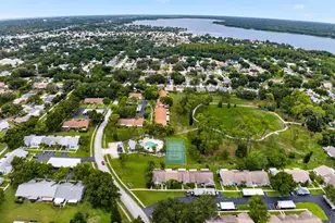 2728 Bentley Dr, Palm Harbor, FL 34684 - Photo 42