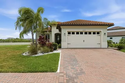 2317 5th Street E, Palmetto, FL 34221 - Photo 1