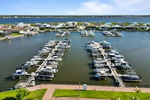 2317 5th St E, Palmetto, FL 34221 - Photo 32