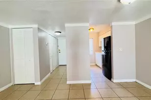 5508 Pokeweed Ct, Tampa, FL 33617 - Photo 6