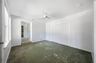 11410 Thomas Rd, Seffner, FL 33584 - Photo 10