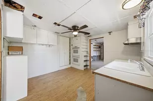 11410 Thomas Rd, Seffner, FL 33584 - Photo 34