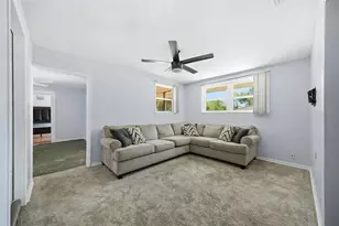 11410 Thomas Rd, Seffner, FL 33584 - Photo 8