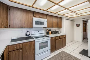 3021 Countryside Blvd, Clearwater, FL 33761 - Photo 2