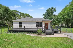 17305 Sherman Rd, Lutz, FL 33558 - Photo 8
