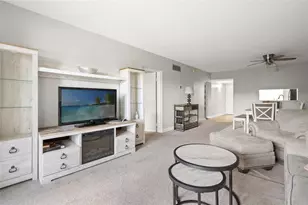 7321 Central Ave, Saint Petersburg, FL 33710 - Photo 6