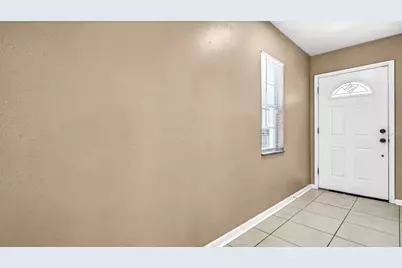 2610 E Lake Avenue, Tampa, FL 33610 - Photo 6