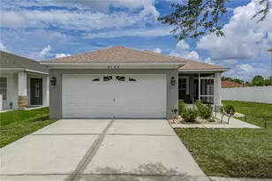 8160 Canterbury Lake Blvd, Tampa, FL 33619 - Photo 6