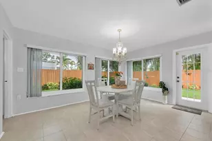 55A Dolphin Dr, Treasure Island, FL 33706 - Photo 12