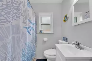55A Dolphin Dr, Treasure Island, FL 33706 - Photo 22