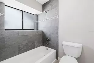 15026 Redcliff Dr, Tampa, FL 33625 - Photo 12