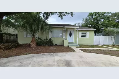 425 40th Avenue NE, Saint Petersburg, FL 33703 - Photo 12