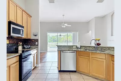 11607 Grove Arcade Drive, Riverview, FL 33569 - Photo 8
