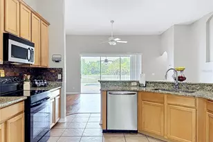 11607 Grove Arcade Dr, Riverview, FL 33569 - Photo 8