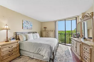 1000 Cove Cay Dr, Clearwater, FL 33760 - Photo 20