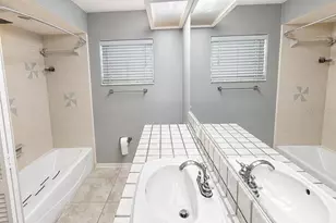 324 42nd Ave N, Saint Petersburg, FL 33703 - Photo 26