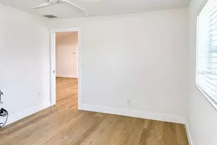 324 42nd Ave N, Saint Petersburg, FL 33703 - Photo 20