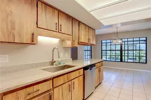 12721 N Armenia Ave, Tampa, FL 33612 - Photo 34