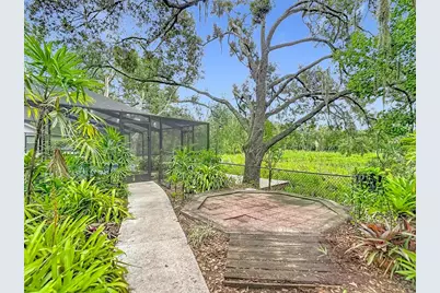 12721 N Armenia Avenue, Tampa, FL 33612 - Photo 68